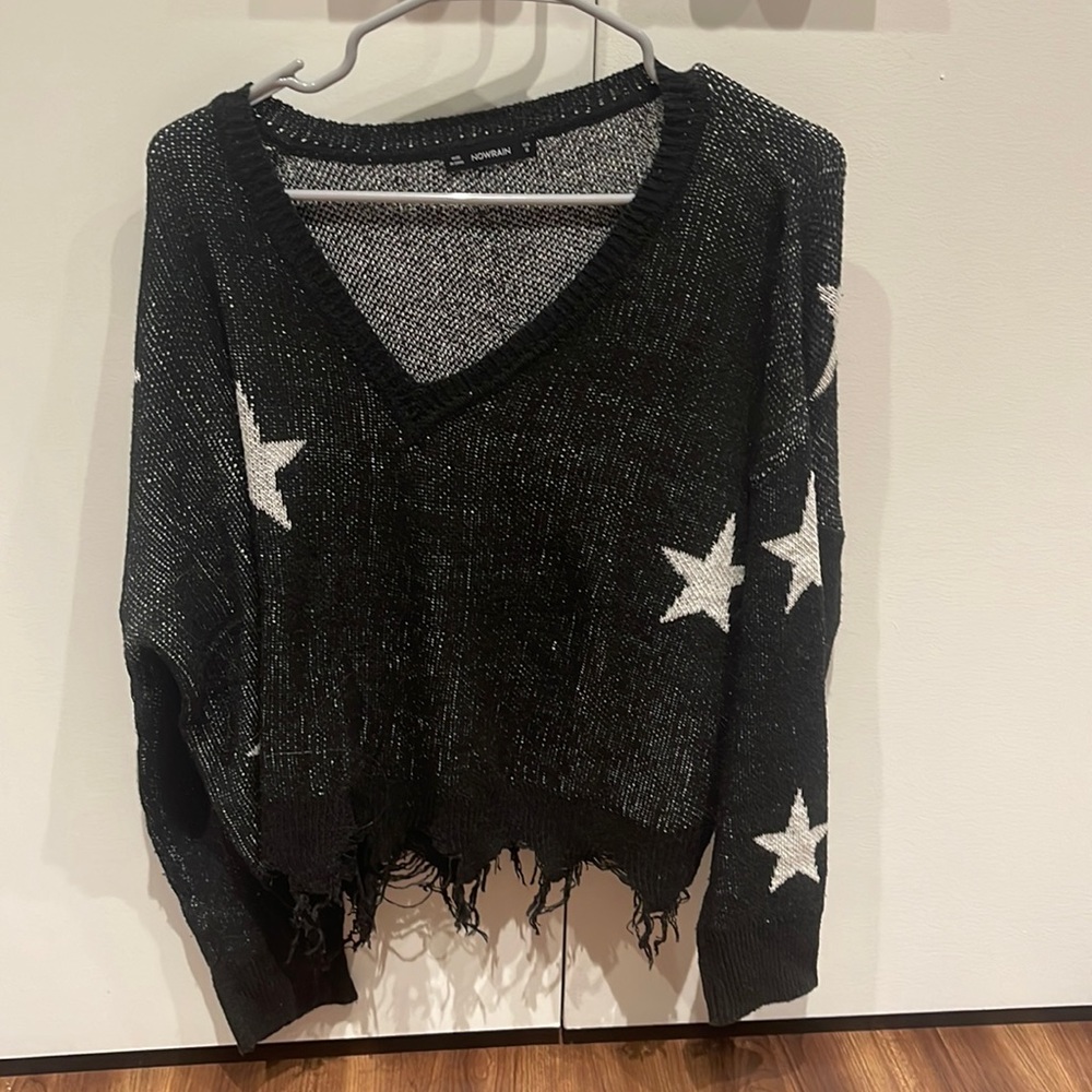 Never worn star sweater